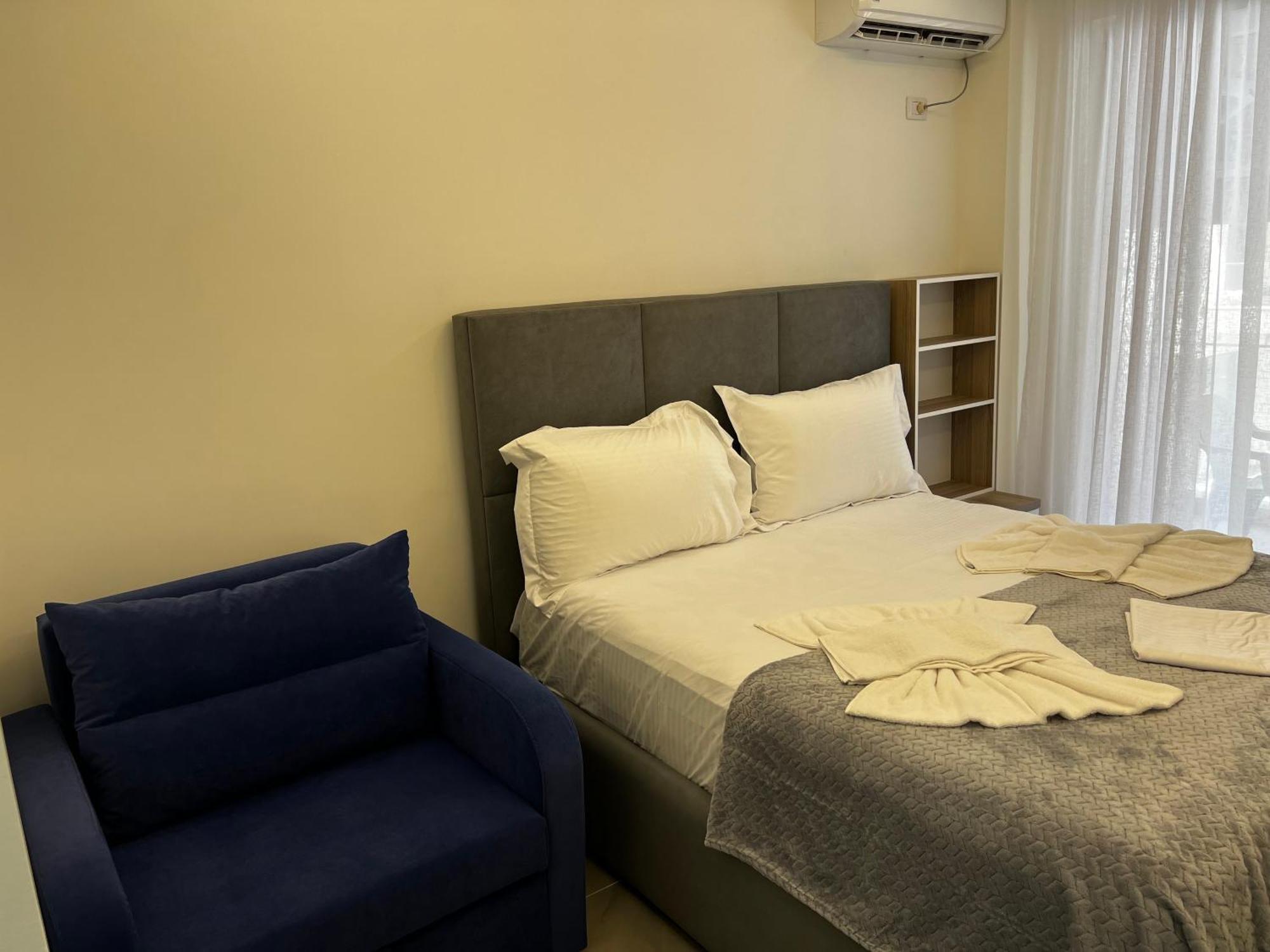 D&D Hotel Shëngjin Zewnętrze zdjęcie