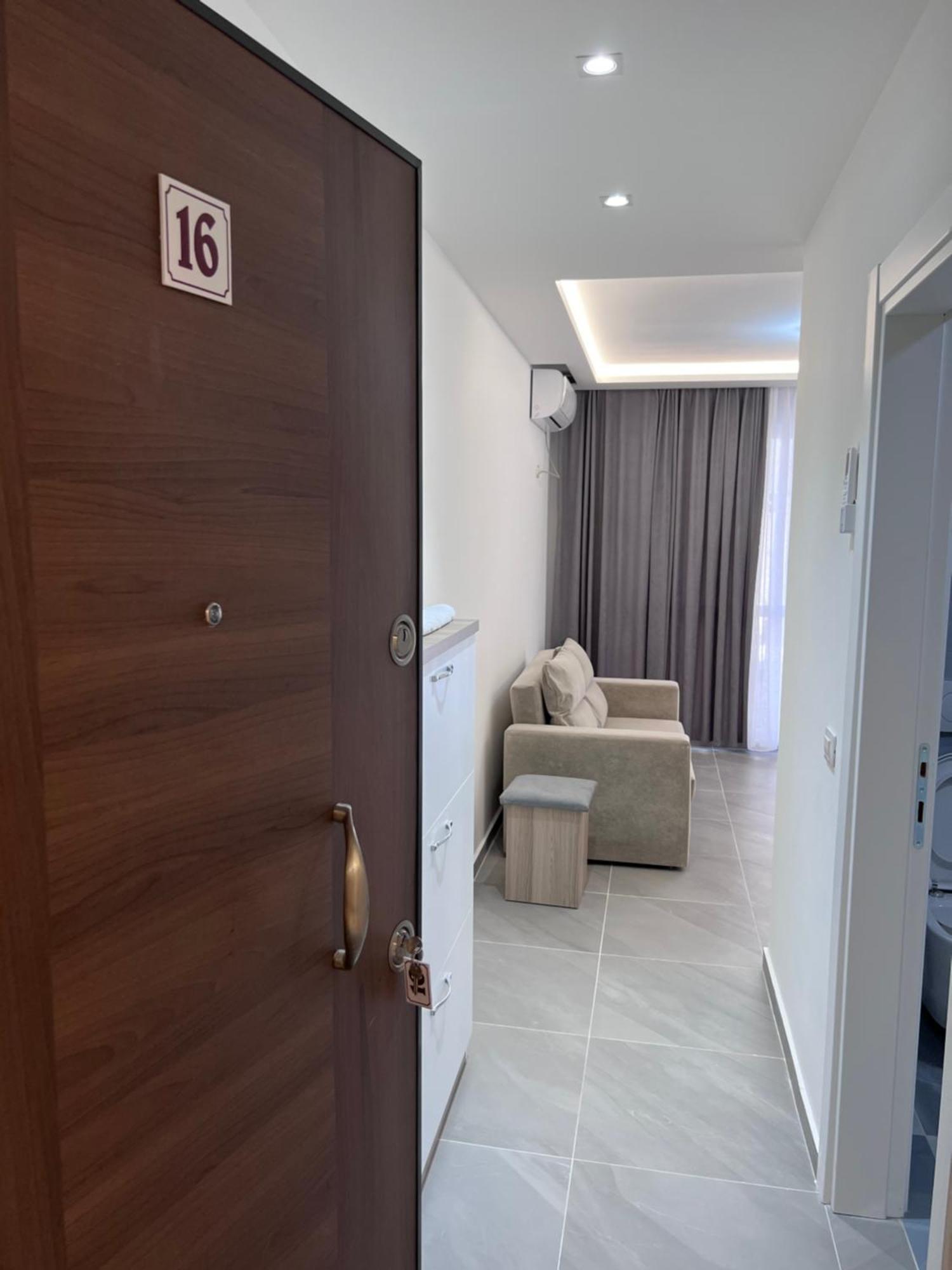 D&D Hotel Shëngjin Zewnętrze zdjęcie